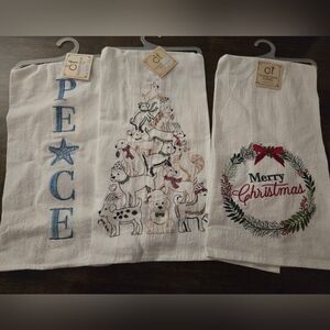 Holiday Flour Sack Towels Set - White with Festive Designs